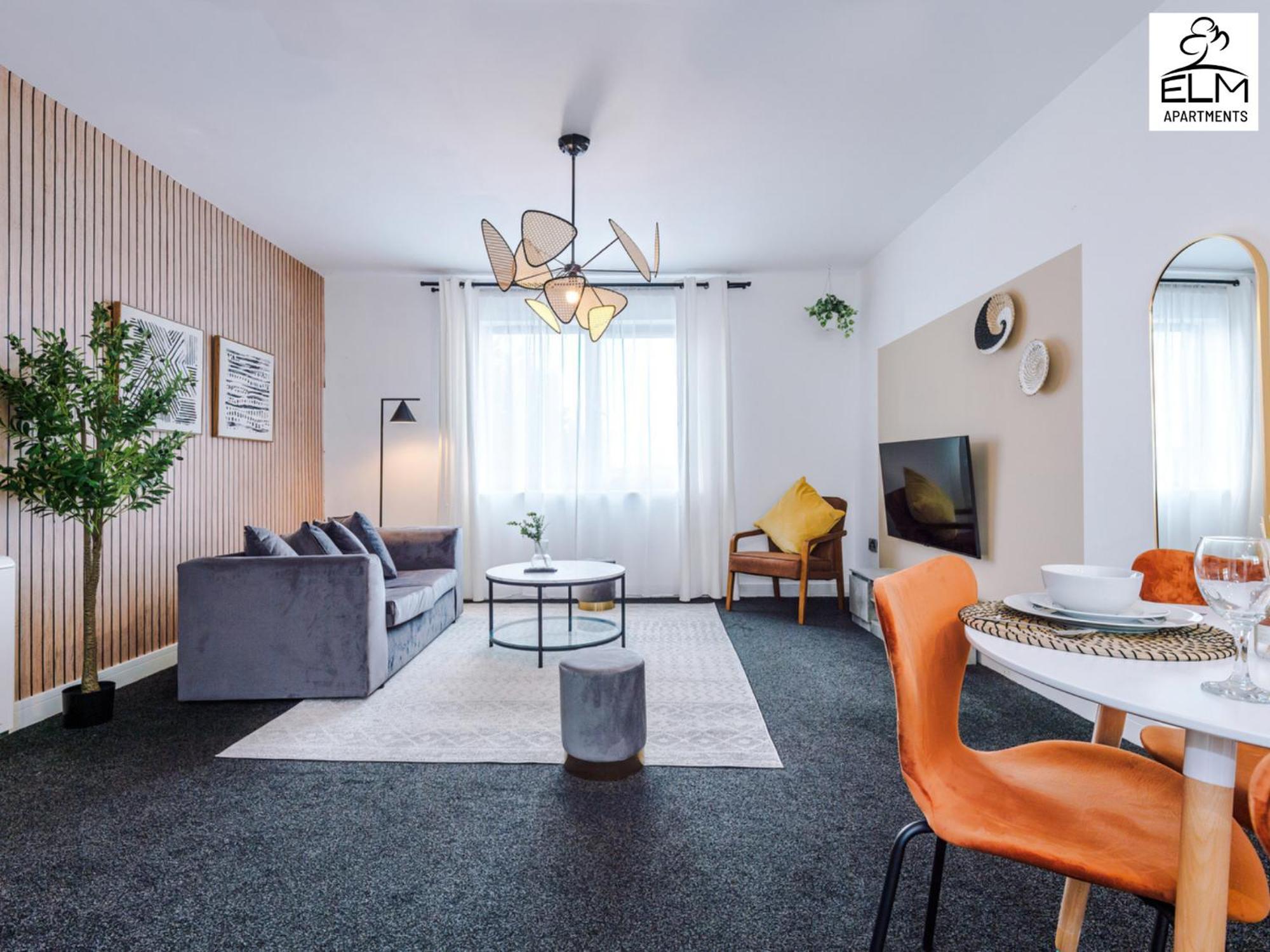 Elm Aparthotel , Collection Of Apartments Available Near Media City , Free Parking Manchester Exterior photo