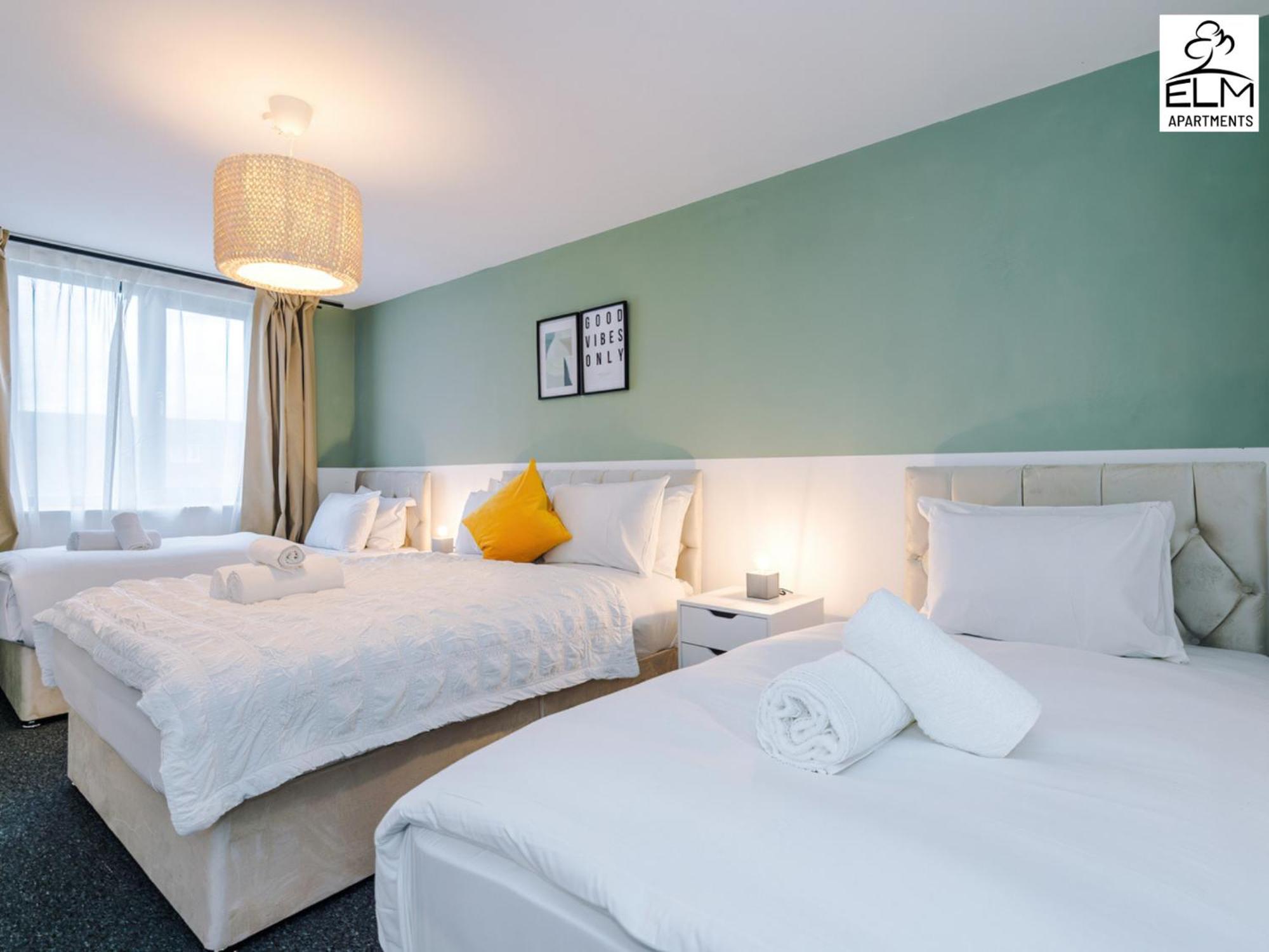 Elm Aparthotel , Collection Of Apartments Available Near Media City , Free Parking Manchester Exterior photo